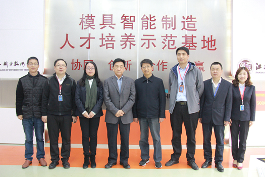 QQ图片20190325085931_副本.jpg